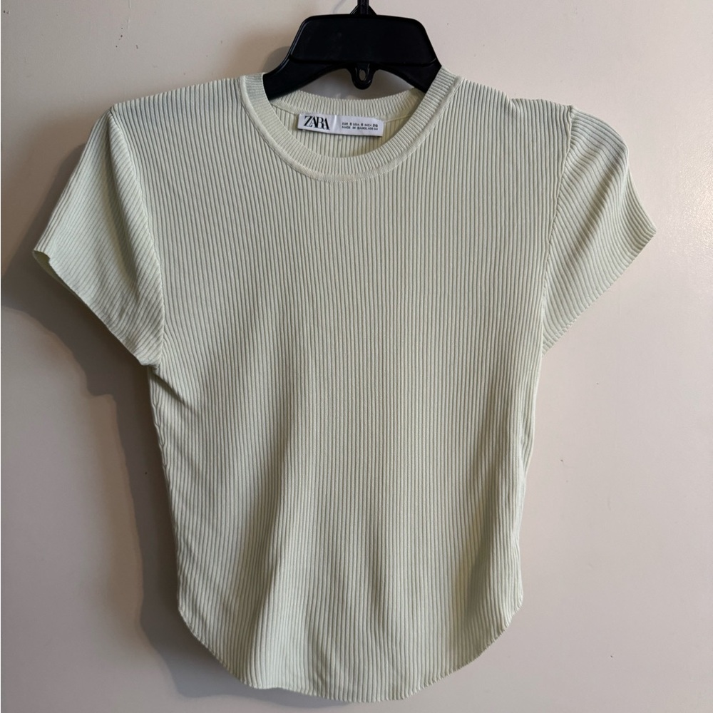 ZARA Basic Tee Size S